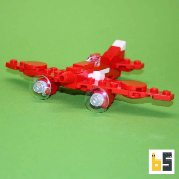 Verschiedene Ansichten der De Havilland DH.88 Comet - Bausatz aus LEGO®-Steinen, kreiert von Peter Blackert