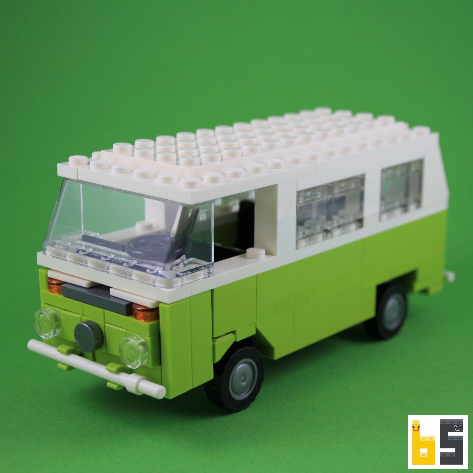 VW Type 2 T2b bus – kit from LEGO® bricks – The Brickworms