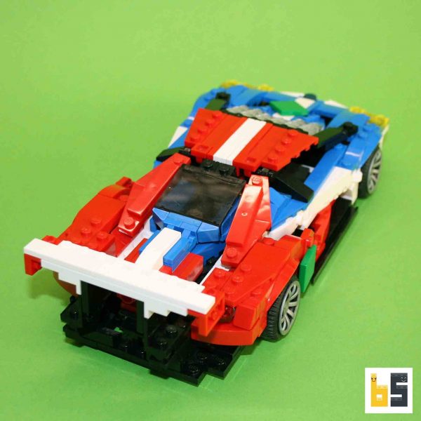 Verschiedene Ansichten des 2016 Ford GT Le Mans Rennwagen - Bausatz aus LEGO®-Steinen, kreiert von Peter Blackert