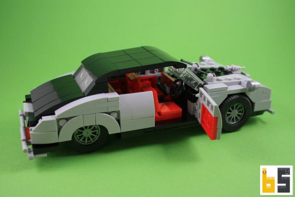 Different views of the Jaguar Mk II LEGO® MOC from The Brickworms