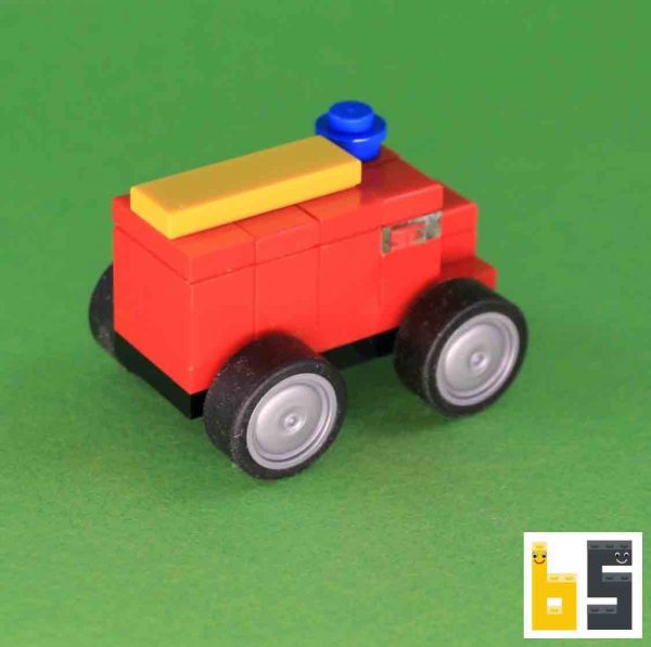 Verschiedene Ansichten des Micro Feuerwehrautos als LEGO®-Eigenkreation (MOC) von The Brickworms