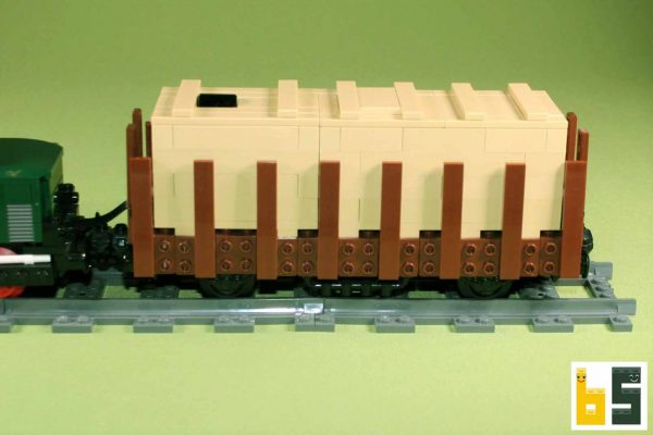 Different views of the electric loco E 69 05 as a LEGO® creation by Ralf J. Klumb
