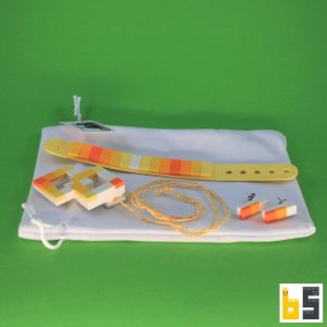3-teiliges Set aus Ohrsteckern, Armband und Collier – Schmuck by Grimmona aus LEGO®-Steinen
