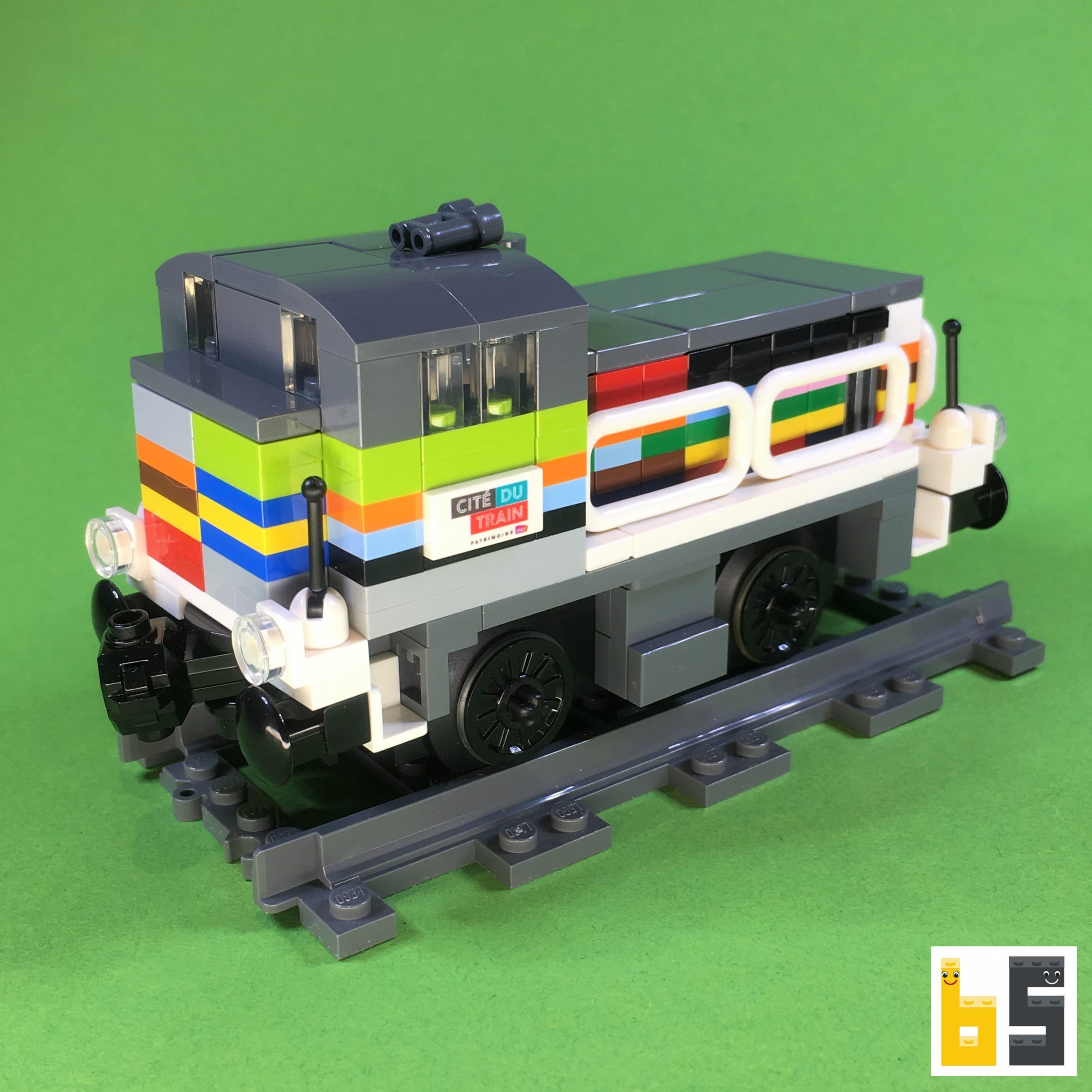 Y 7199 diesel loco kit from LEGO bricks The Brickworms