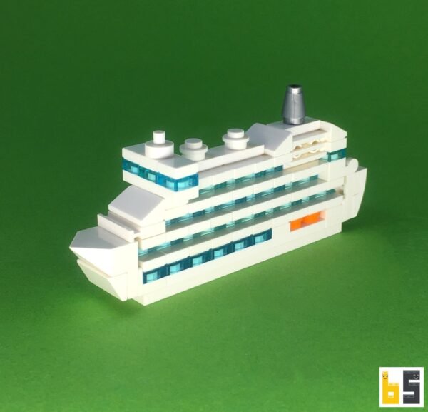 Cruise ship