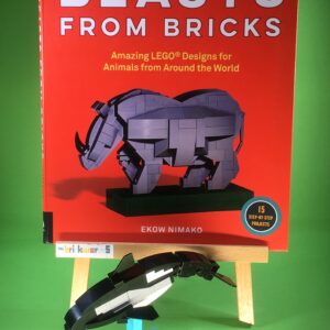 Bundle Beasts-Buch + Peale-Delfin aus LEGO®-Steinen